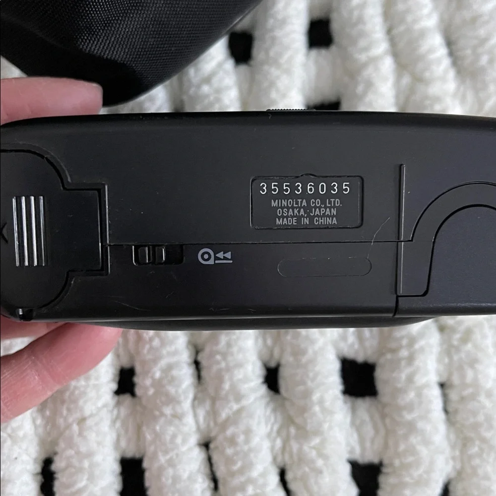 Minolta F50 II Black Camera,case, lense tissue. 1970’s. EUC. Not tested.